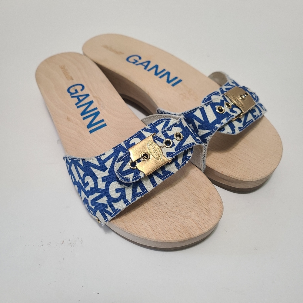 Dr. Scholls Gianni Blue Size‎ 8